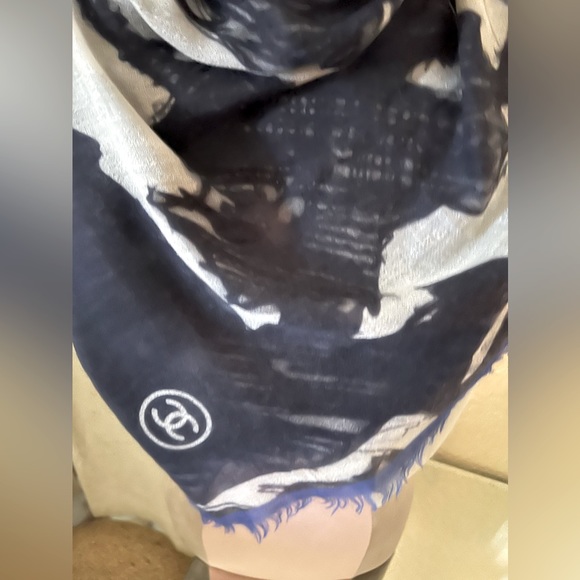 ✨CHANEL CASHMERE SCARF✨GREY🤍 ROYAL BLUE 💙 BLACK🖤PRICED TO SELL🖤: $400 - Picture 2 of 4